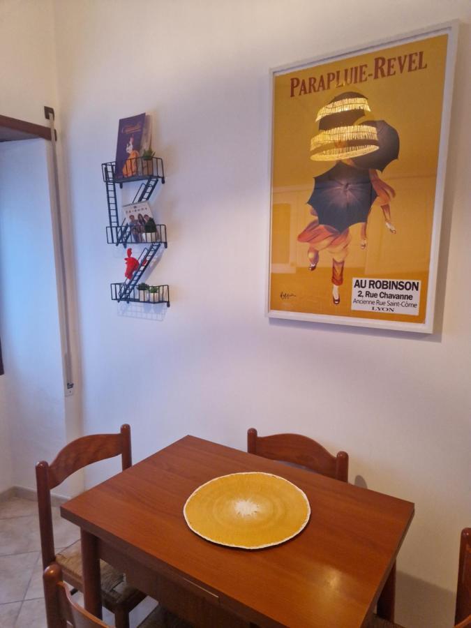 Apartment At Monica's In - Stazione Labaro Rom